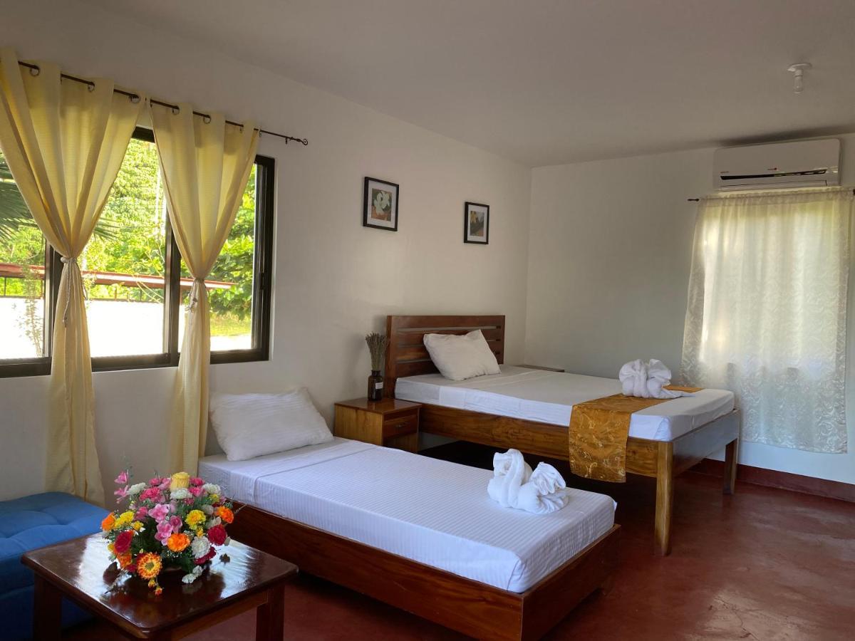 Tongatok Cliff Resort Mambajao Ngoại thất bức ảnh