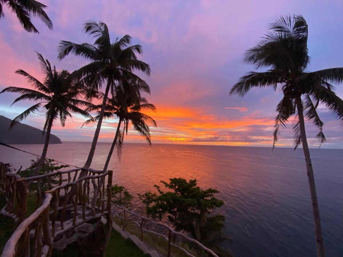 Tongatok Cliff Resort Mambajao Ngoại thất bức ảnh