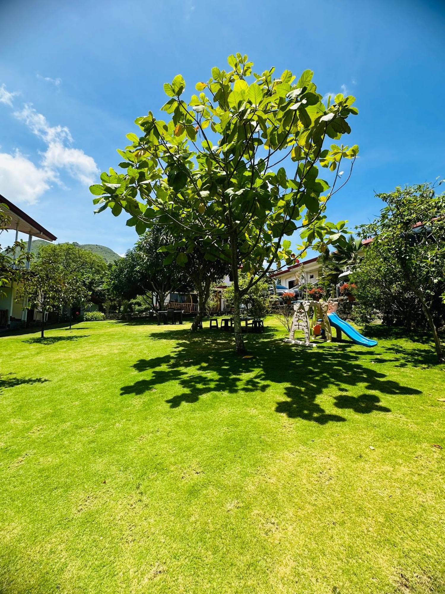 Tongatok Cliff Resort Mambajao Ngoại thất bức ảnh
