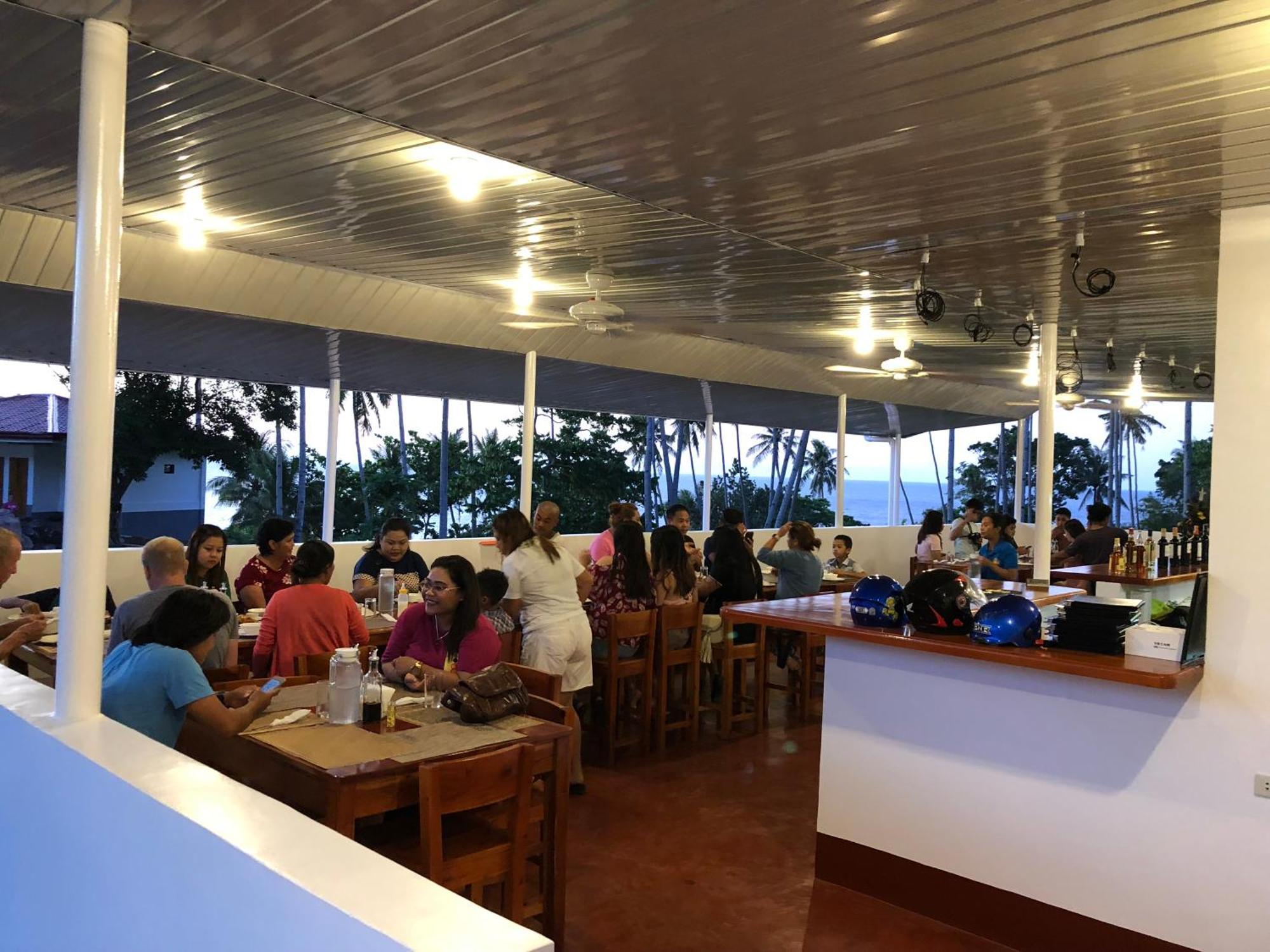 Tongatok Cliff Resort Mambajao Ngoại thất bức ảnh