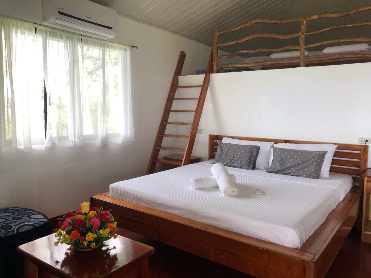 Tongatok Cliff Resort Mambajao Ngoại thất bức ảnh